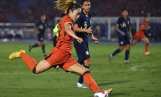 突尼斯队与哥伦比亚女足-握手言和女足世界杯提前离开的简单介绍