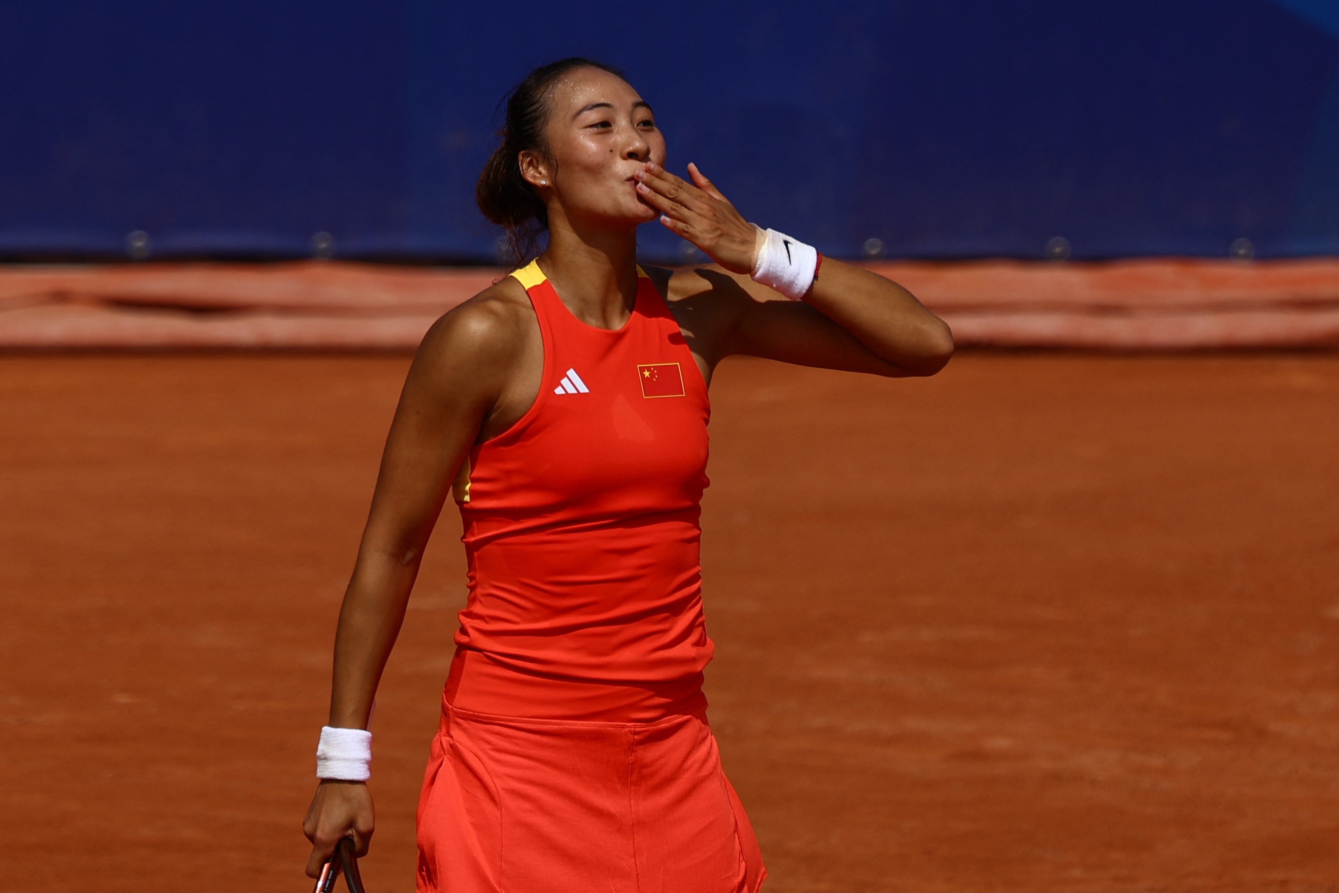 惊险逆转！瞬间抢镜选手独领风骚的简单介绍